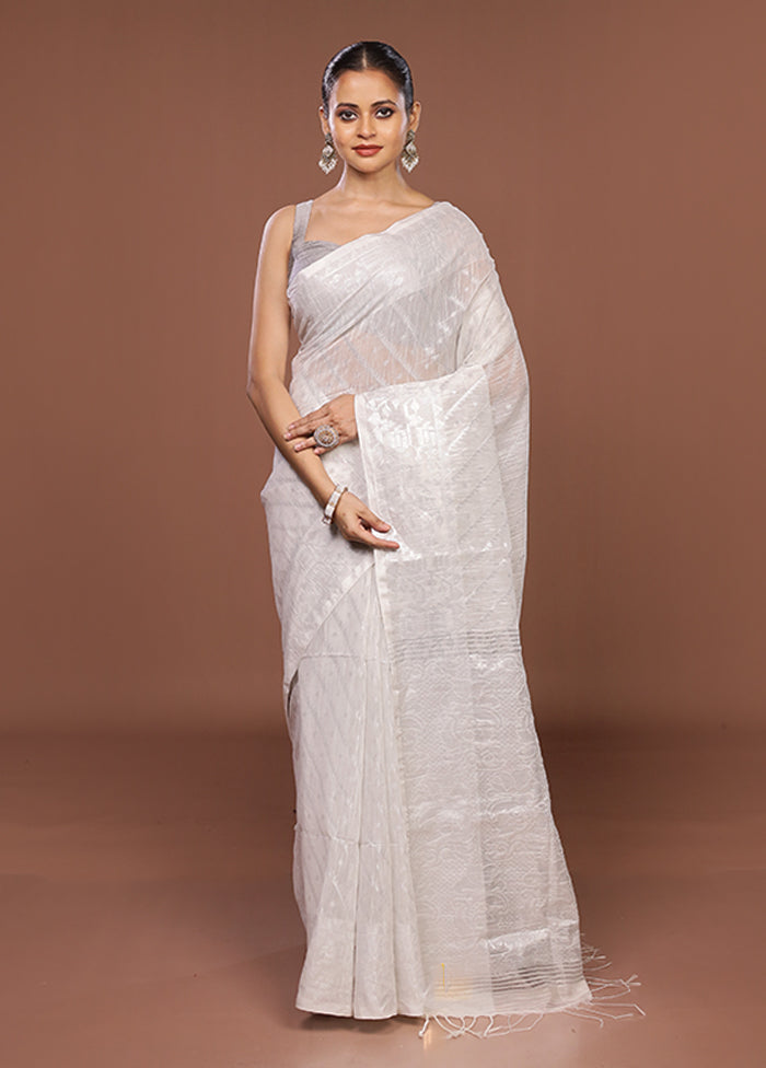 White Matka Silk Saree With Blouse Piece