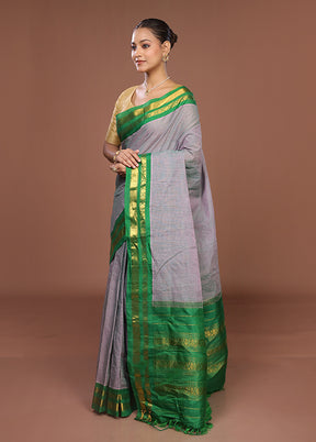 Green Gadwal Pure Silk Saree Without Blouse Piece