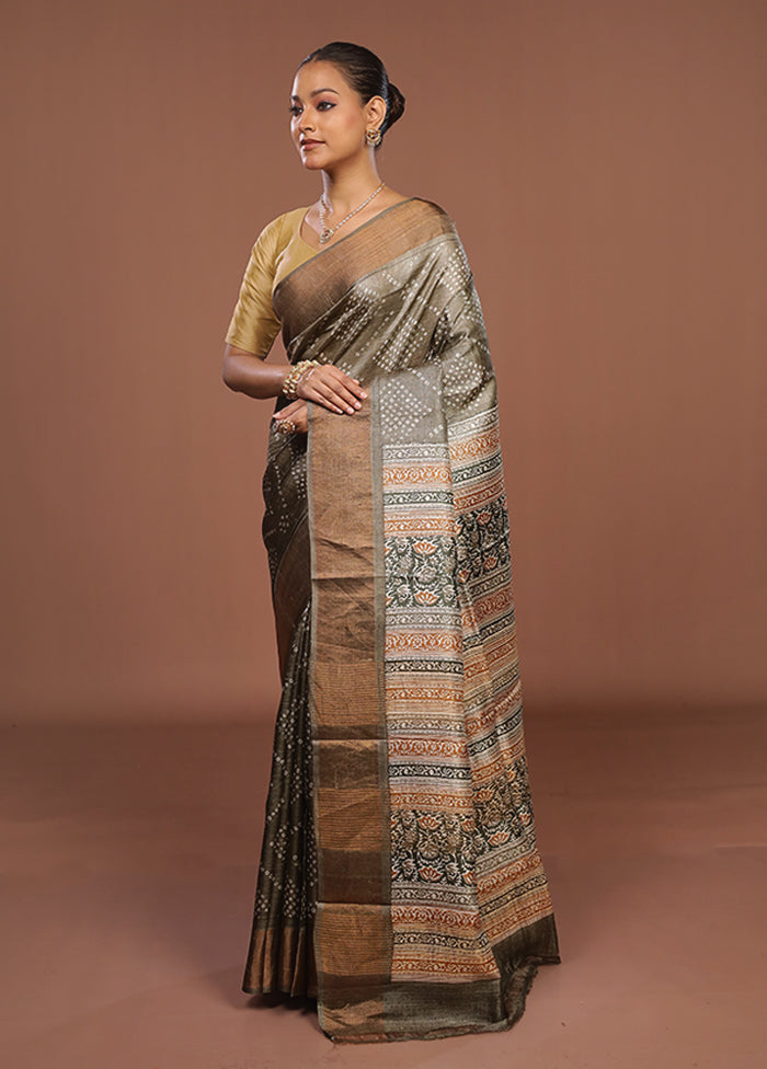 Green Handloom Tussar Pure Silk Saree With Blouse Piece