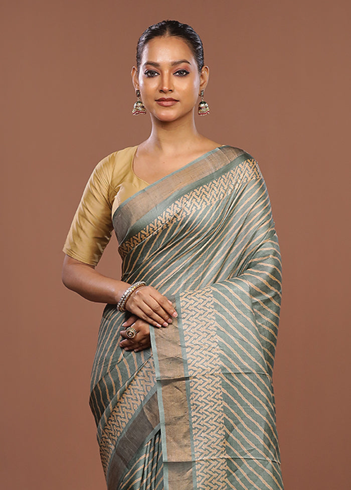 Green Handloom Tussar Pure Silk Saree With Blouse Piece