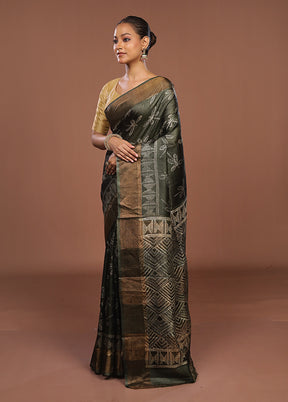 Green Handloom Tussar Pure Silk Saree With Blouse Piece