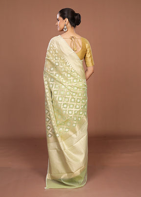 Green Kora Silk Saree With Blouse Piece