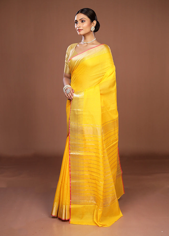 Yellow Cotton Saree With Blouse Piece