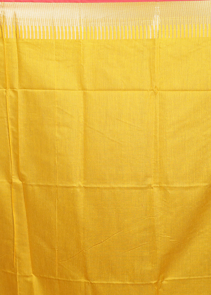 Yellow Cotton Saree With Blouse Piece