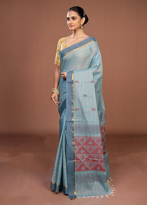 Green Cotton Saree With Blouse Piece