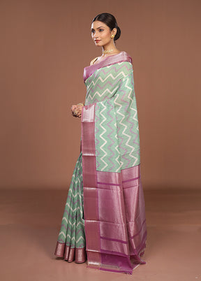 Green Pure Cotton Saree With Blouse Piece