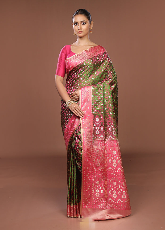 Green Tanchoi Silk Saree With Blouse Piece