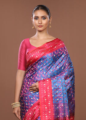 Blue Tanchoi Silk Saree With Blouse Piece