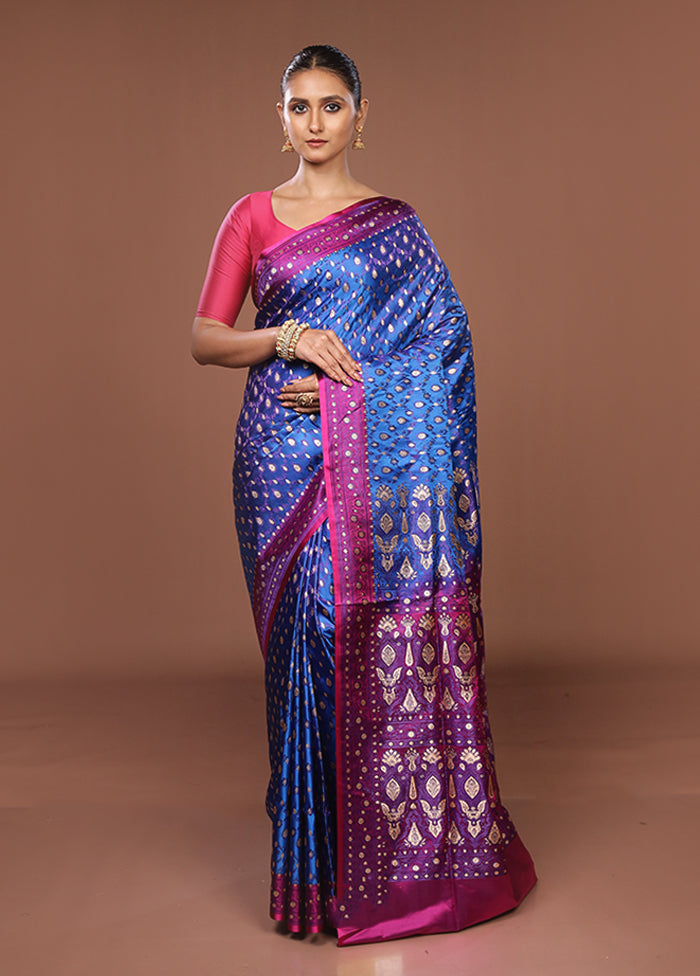 Blue Tanchoi Silk Saree With Blouse Piece