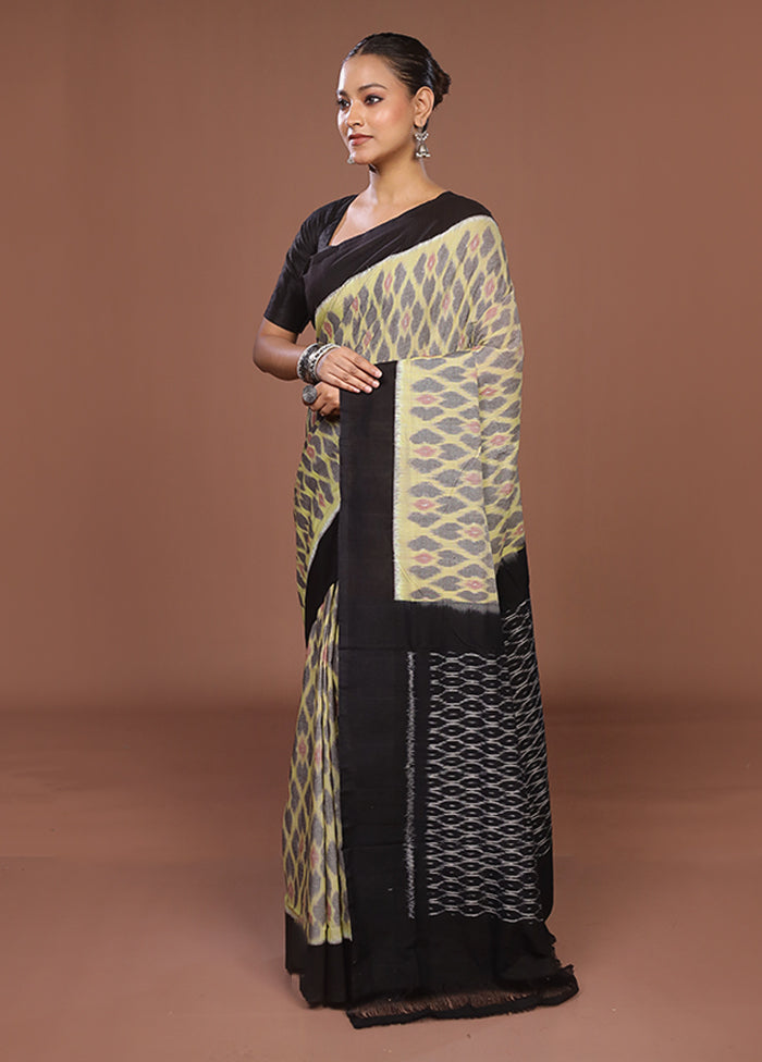 Grey Ikkat Silk Saree With Blouse Piece