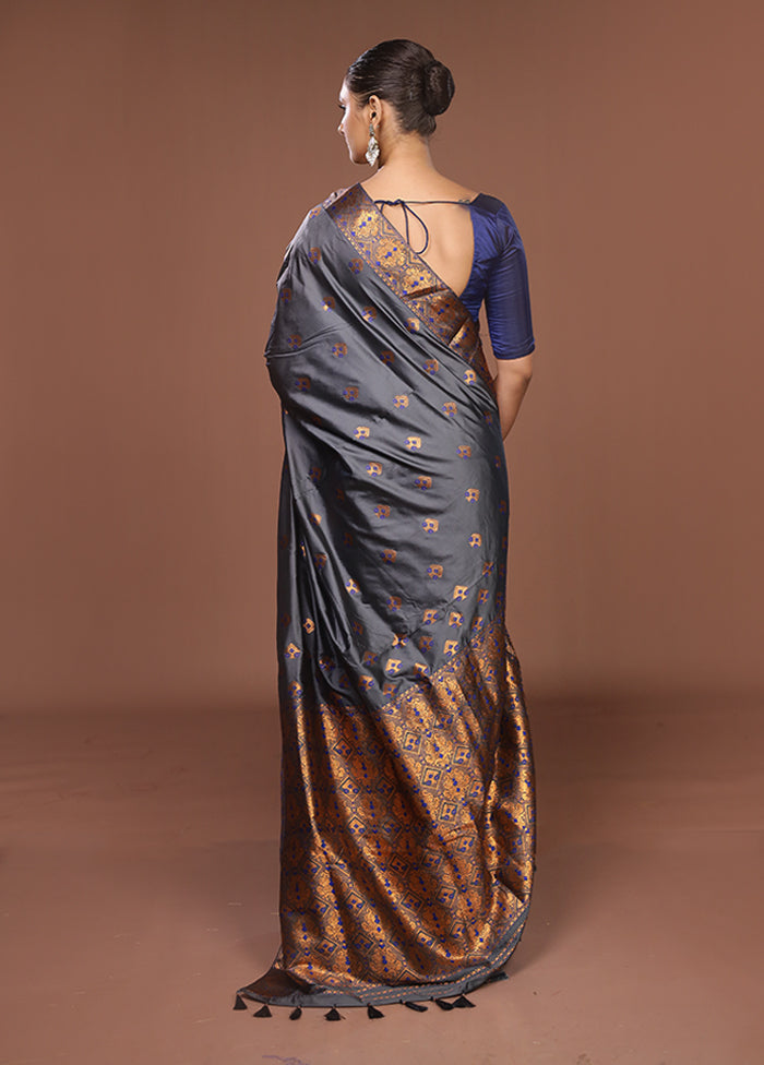 Grey Assam Silk Saree With Blouse Piece