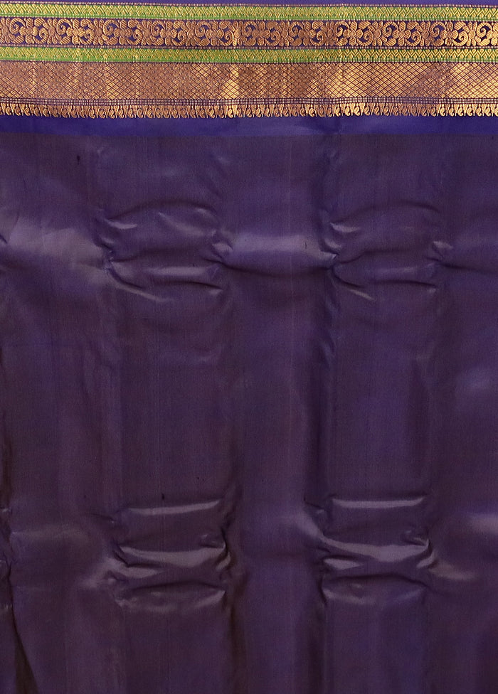 Grey Gadwal Pure Silk Saree Without Blouse Piece