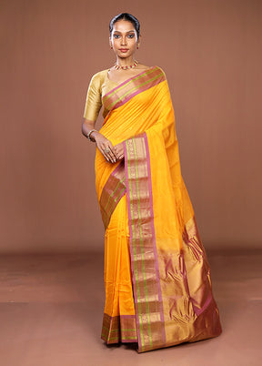 Yellow Gadwal Pure Silk Saree Without Blouse Piece