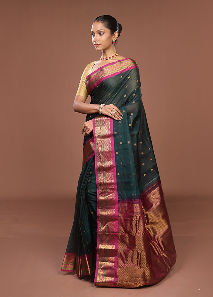 Green Gadwal Pure Silk Saree Without Blouse Piece