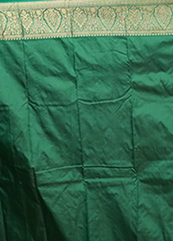 Green Kanjivaram Silk Saree With Blouse Piece