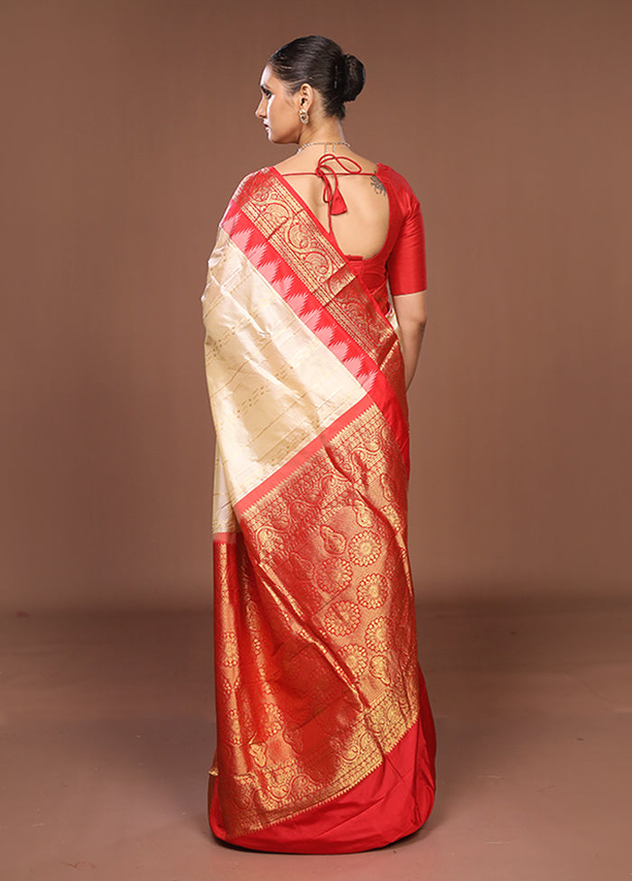 Cream Handloom Kanchipuram Pure Silk Saree With Blouse Piece