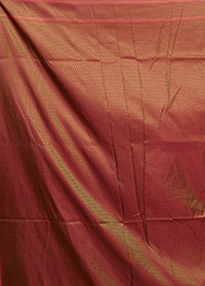 Green Tanchoi Silk Saree With Blouse Piece