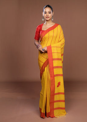 Yellow Matka Silk Saree With Blouse Piece