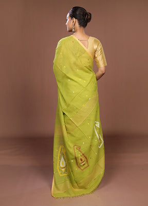 Green Matka Silk Saree With Blouse Piece