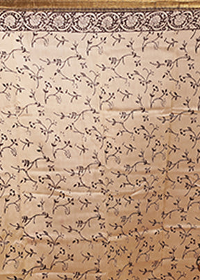 White Chanderi Silk Saree With Blouse Piece