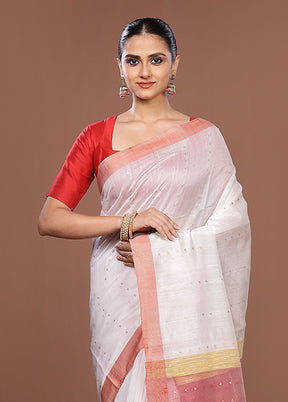 White Matka Silk Saree With Blouse Piece