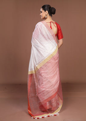 White Matka Silk Saree With Blouse Piece