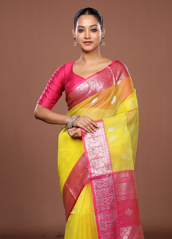 Yellow Matka Silk Saree With Blouse Piece
