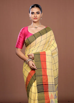 Yellow Matka Silk Saree With Blouse Piece