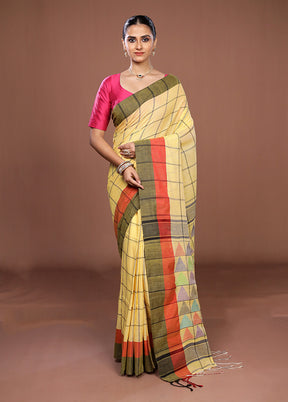 Yellow Matka Silk Saree With Blouse Piece