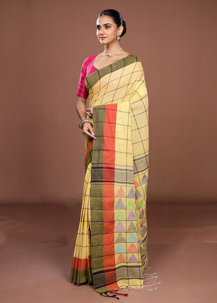 Yellow Matka Silk Saree With Blouse Piece