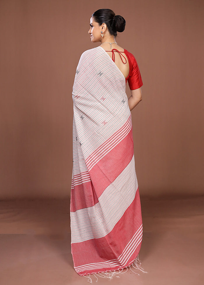 White Matka Silk Saree With Blouse Piece