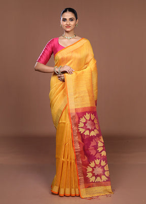 Yellow Matka Silk Saree With Blouse Piece