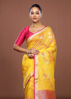 Yellow Handloom Matka Pure Silk Saree With Blouse Piece