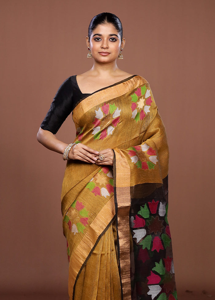 Yellow Matka Silk Saree With Blouse Piece