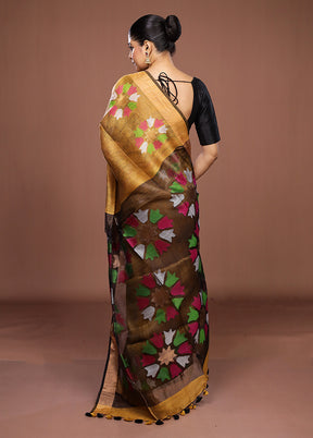 Yellow Matka Silk Saree With Blouse Piece
