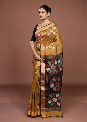 Yellow Matka Silk Saree With Blouse Piece