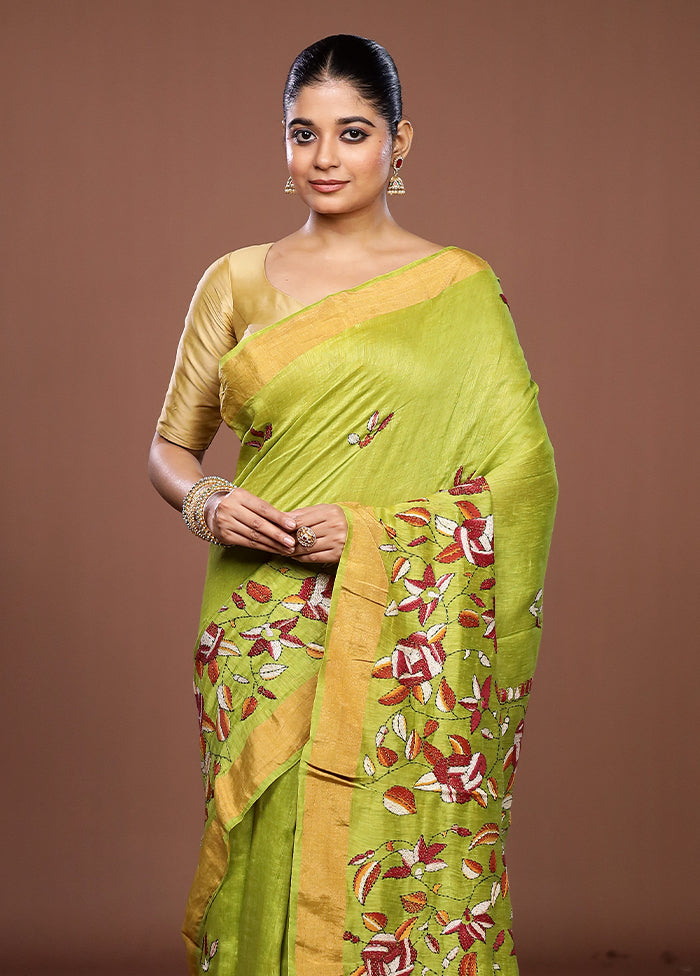 Green Matka Silk Saree With Blouse Piece