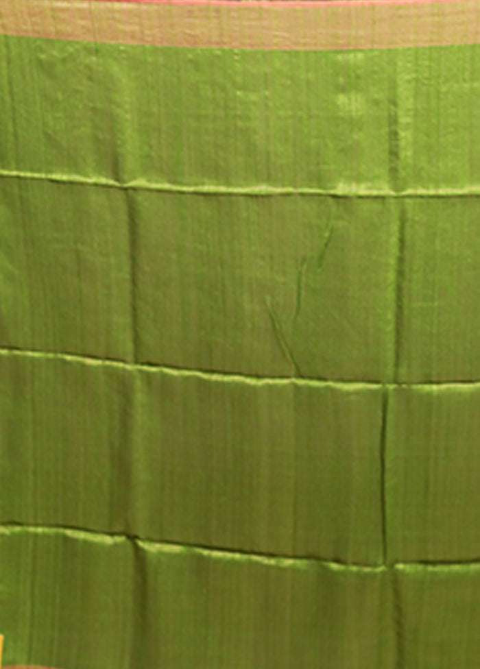 Green Handloom Matka Pure Silk Saree With Blouse Piece