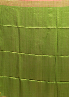 Green Handloom Matka Pure Silk Saree With Blouse Piece