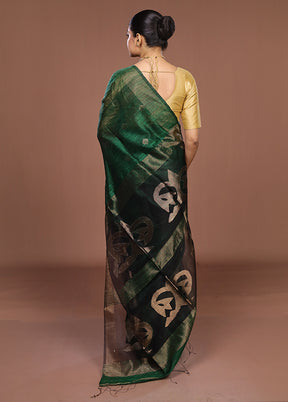 Green Handloom Matka Pure Silk Saree With Blouse Piece