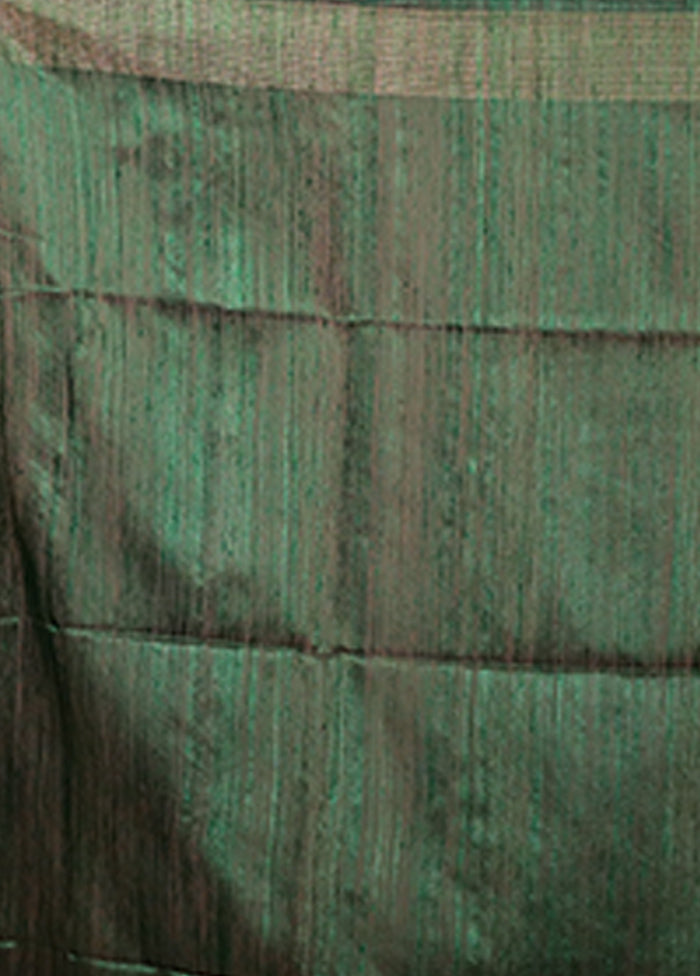 Green Handloom Matka Pure Silk Saree With Blouse Piece