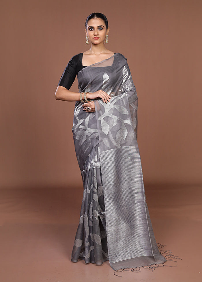 Grey Handloom Matka Pure Silk Saree With Blouse Piece