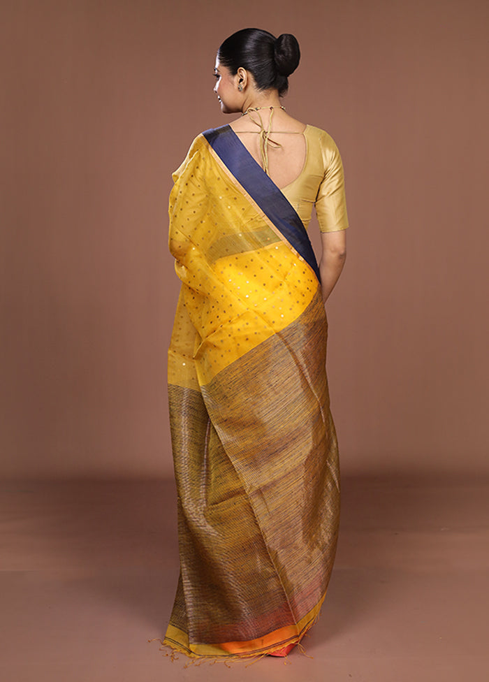 Yellow Handloom Matka Pure Silk Saree With Blouse Piece