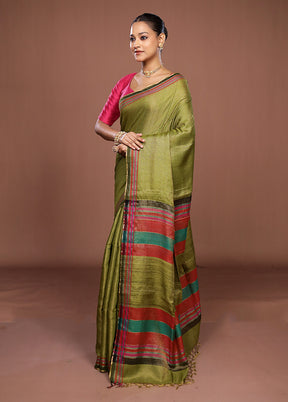 Green Matka Silk Saree With Blouse Piece