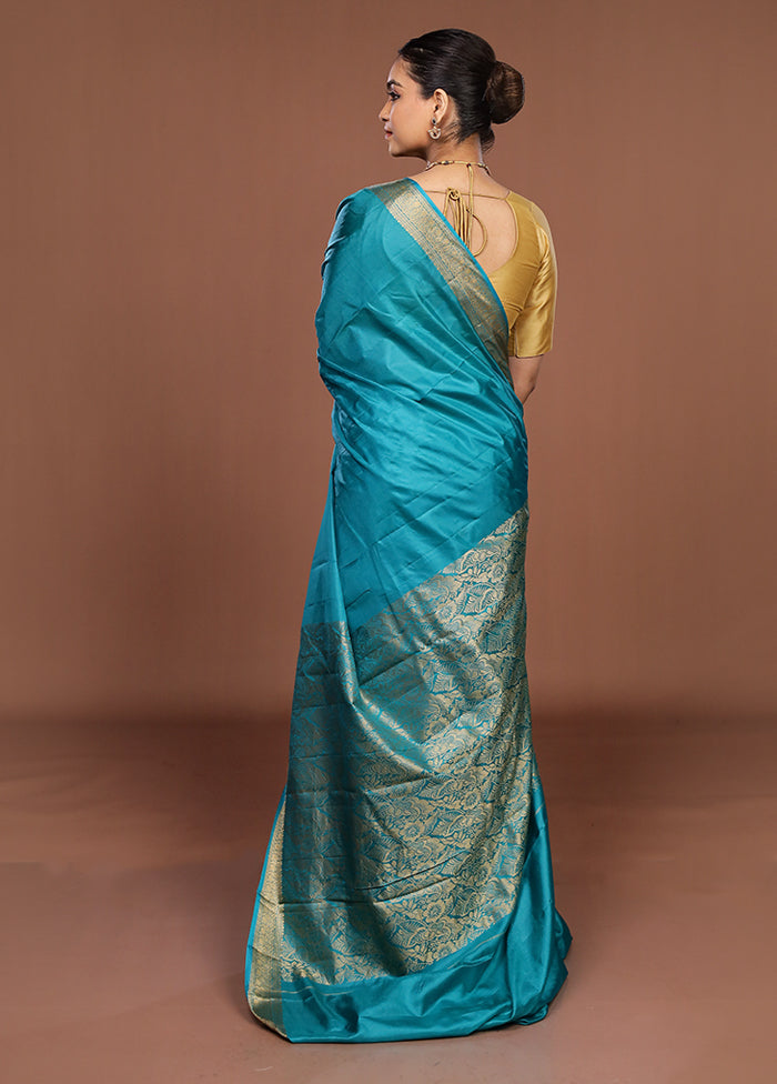 Green Printed Pure Silk Saree Without Blouse Piece
