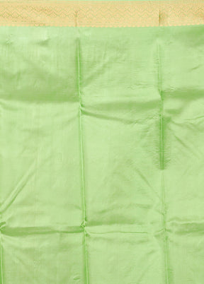 Green Printed Pure Silk Saree Without Blouse Piece