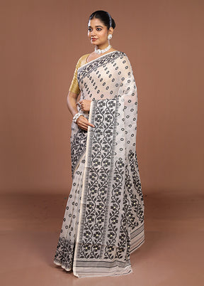 White Jamdani Cotton Saree Without Blouse Piece