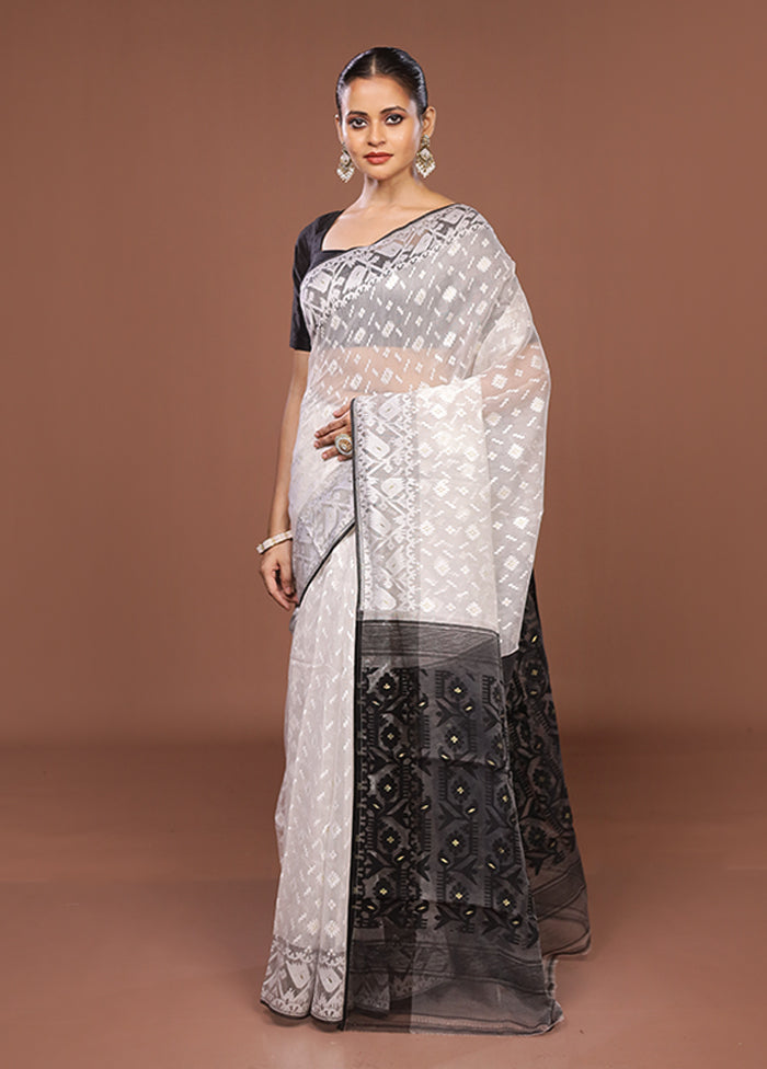 White Jamdani Cotton Saree Without Blouse Piece