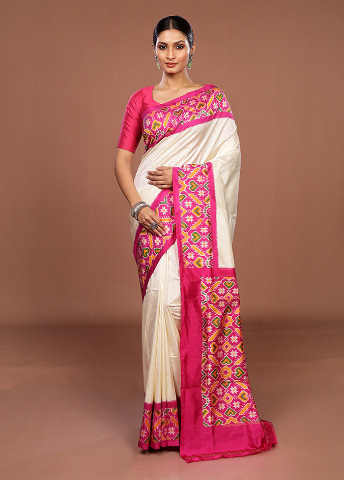 White Handloom Ikkat Pure Silk Saree With Blouse Piece