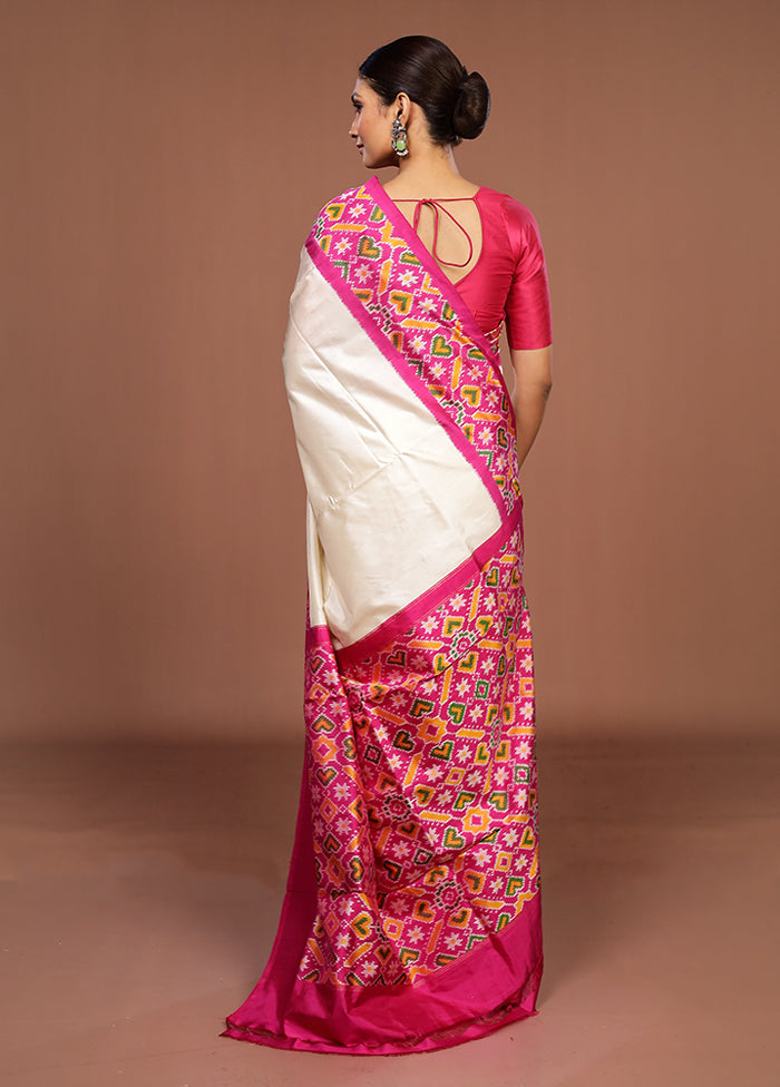 White Handloom Ikkat Pure Silk Saree With Blouse Piece